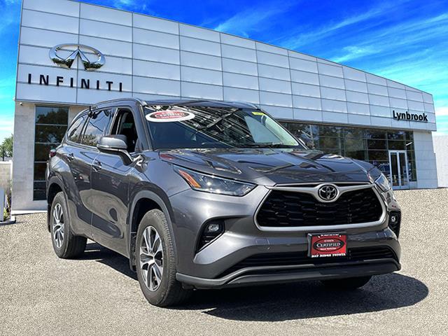 2021 Toyota Highlander XLE [2]