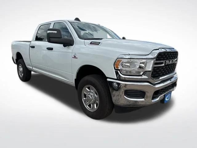 2024 RAM Ram 3500 RAM 3500 TRADESMAN CREW CAB 4X4 64 BOX