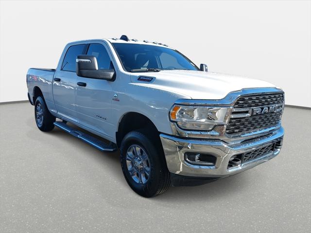 2024 RAM Ram 3500 RAM 3500 BIG HORN CREW CAB 4X4 64 BOX