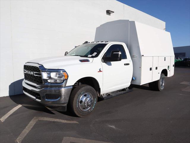 2024 RAM Ram 3500 Chassis Cab RAM 3500 TRADESMAN CHASSIS REGULAR CAB 4X4 84 CA