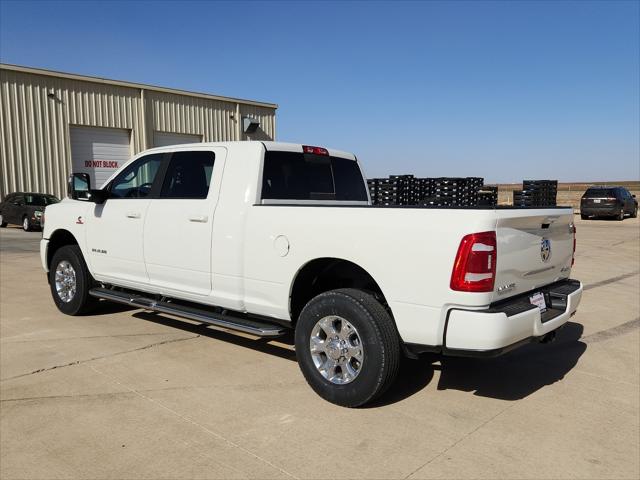 2024 RAM Ram 3500 RAM 3500 LARAMIE MEGA CAB 4X4 64 BOX