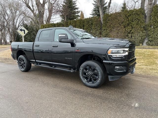 2024 RAM Ram 3500 RAM 3500 LARAMIE CREW CAB 4X4 64 BOX