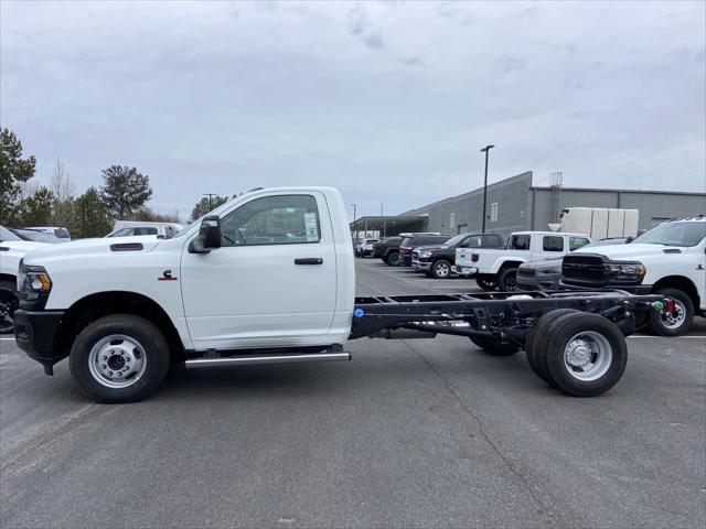 2024 RAM Ram 3500 Chassis Cab RAM 3500 TRADESMAN CHASSIS REGULAR CAB 4X2 84 CA