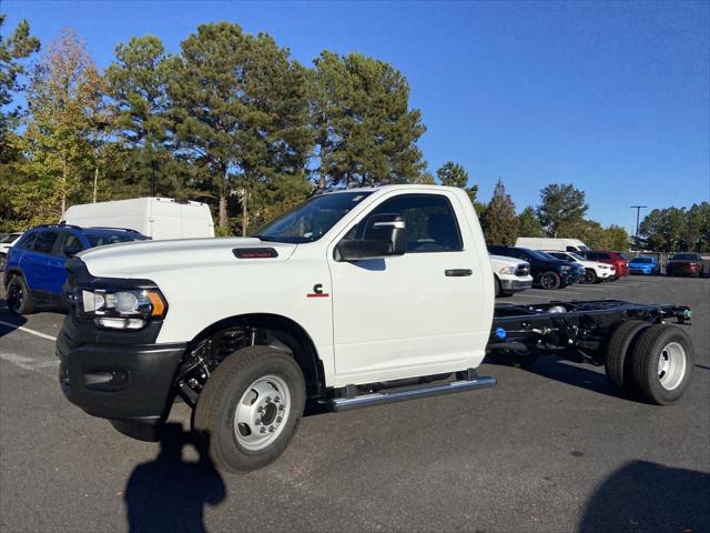 2024 RAM Ram 3500 Chassis Cab RAM 3500 TRADESMAN CHASSIS REGULAR CAB 4X2 84 CA