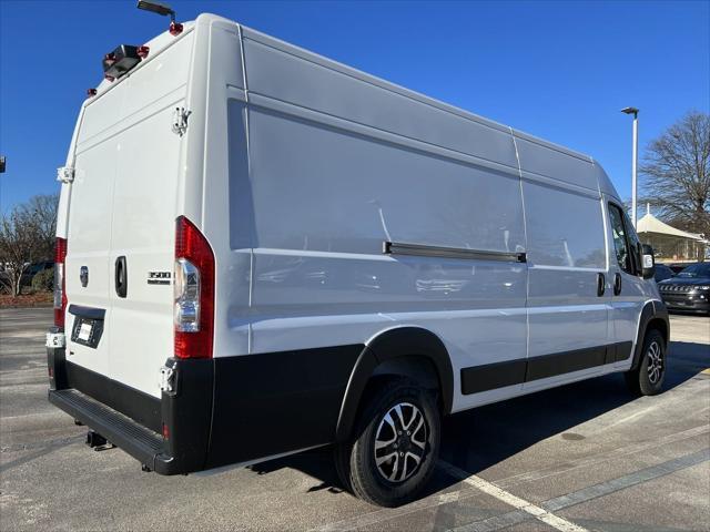 2024 RAM Ram ProMaster RAM PROMASTER 3500 SLT CARGO VAN HIGH ROOF 159 WB EXT