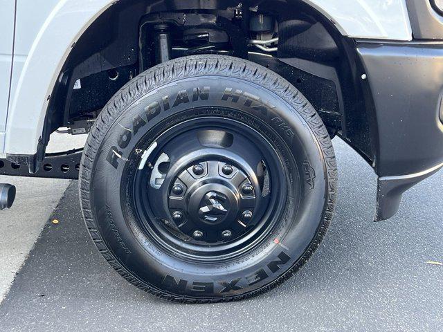 2024 RAM Ram 3500 Chassis Cab RAM 3500 TRADESMAN CHASSIS REGULAR CAB 4X2 84 CA