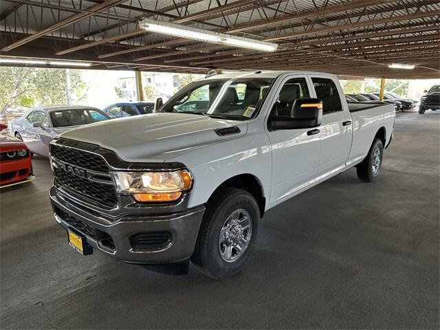 2024 RAM Ram 2500 RAM 2500 TRADESMAN CREW CAB 4X2 8 BOX