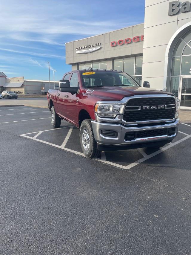 2024 RAM Ram 2500 RAM 2500 TRADESMAN CREW CAB 4X4 64 BOX