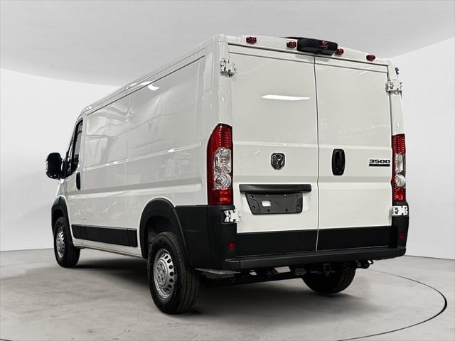 2024 RAM Ram ProMaster RAM PROMASTER 3500 TRADESMAN CARGO VAN LOW ROOF 136 WB