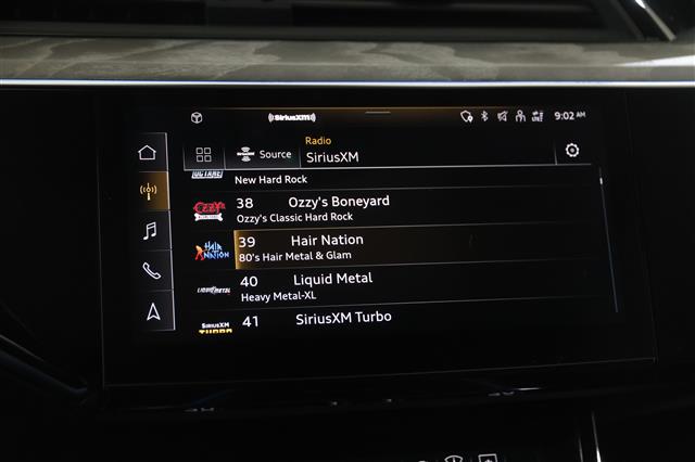 2021 Audi e-tron Prestige quattro