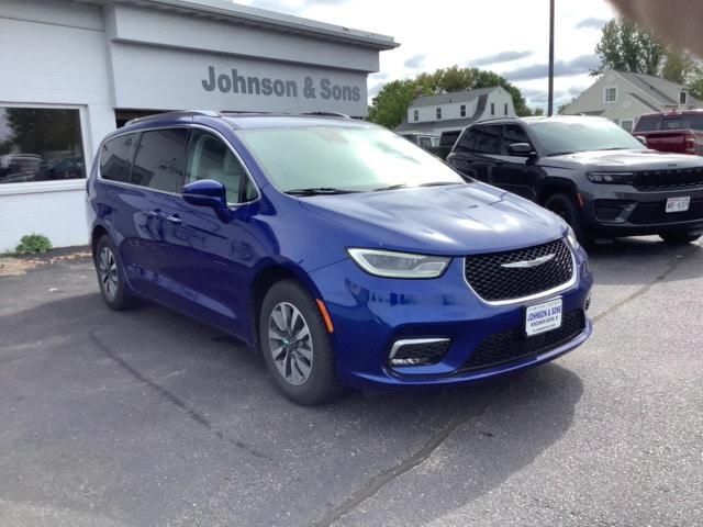 2021 Chrysler Pacifica Touring L