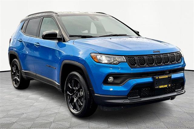 2024 Jeep Compass COMPASS LATITUDE 4X4