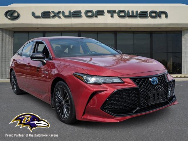 2019 Toyota Avalon Hybrid XSE
