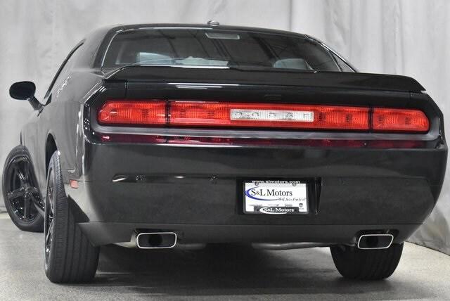 2014 Dodge Challenger SXT Plus