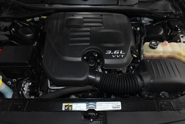 2014 Dodge Challenger SXT Plus