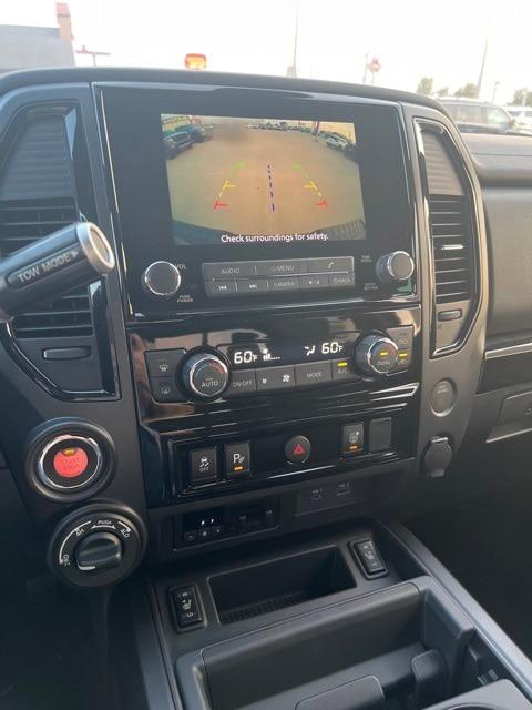 2024 Nissan Titan Crew Cab SV 4x4