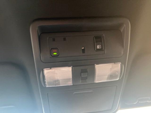 2024 Nissan Titan Crew Cab SV 4x4