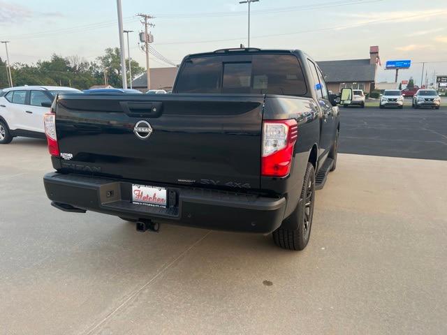 2024 Nissan Titan Crew Cab SV 4x4