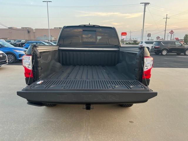 2024 Nissan Titan Crew Cab SV 4x4