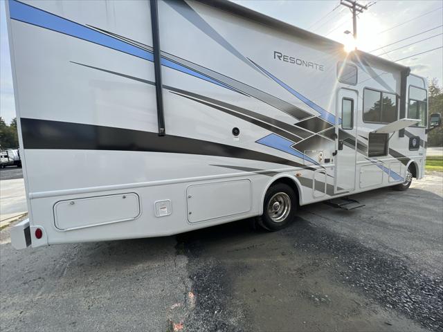2024 Ford F-53 29G