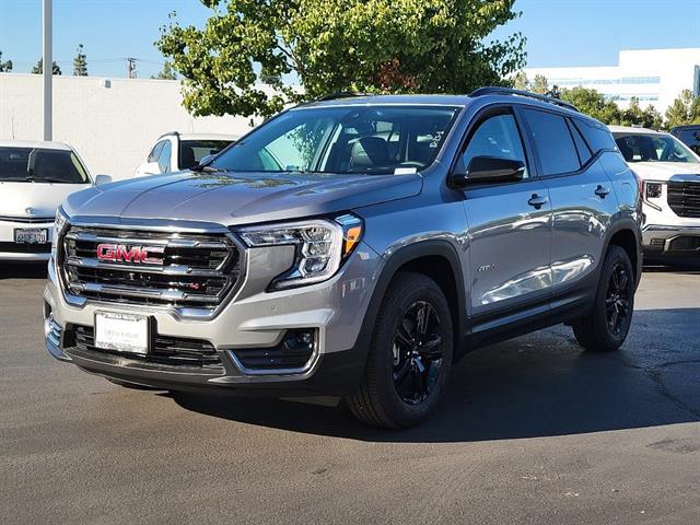 2024 GMC Terrain AWD AT4 16