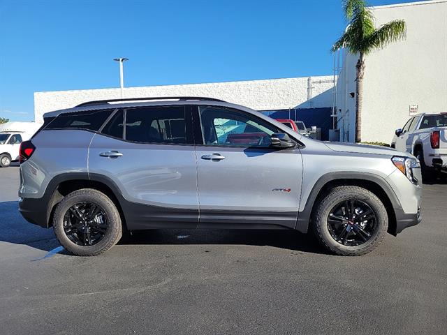 2024 GMC Terrain AWD AT4 50