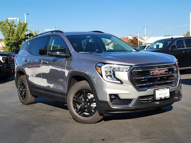 2024 GMC Terrain AWD AT4 2