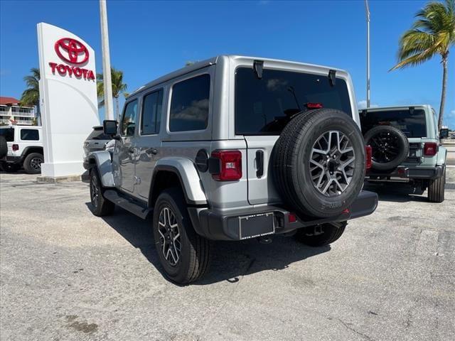 2024 Jeep Wrangler WRANGLER 4-DOOR SAHARA