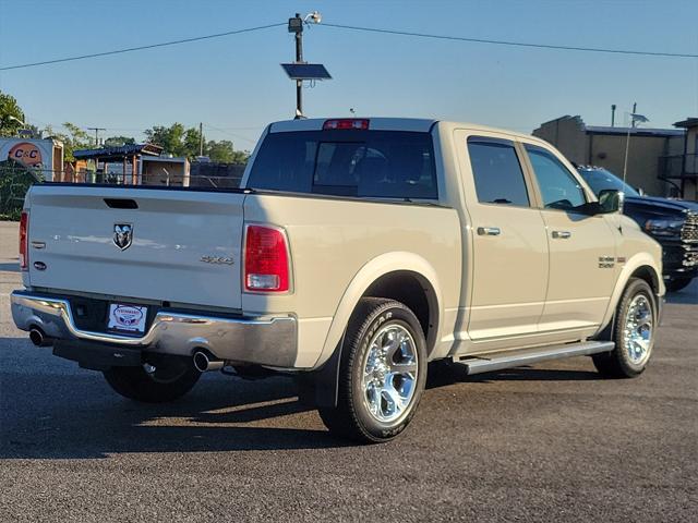 2018 RAM 1500 Laramie Crew Cab 4x4 57 Box