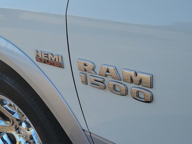 2018 RAM 1500 Laramie Crew Cab 4x4 57 Box