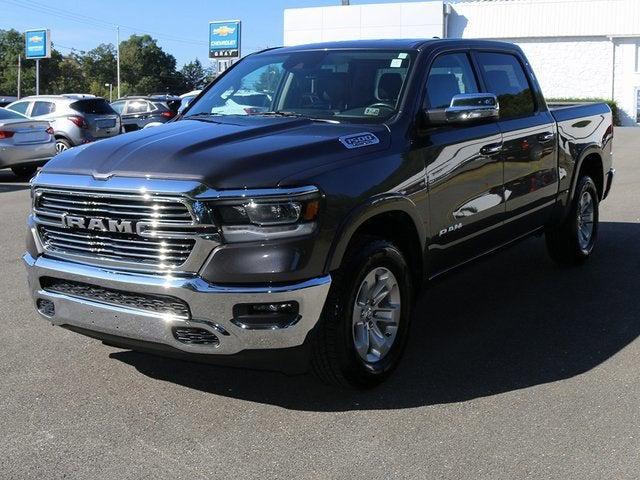 2022 RAM 1500 Laramie Crew Cab 4x4 57 Box