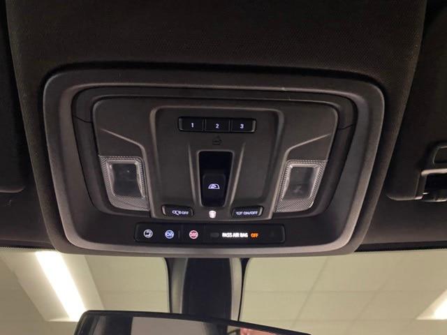 2021 Chevrolet Silverado 1500 4WD Crew Cab Short Bed RST