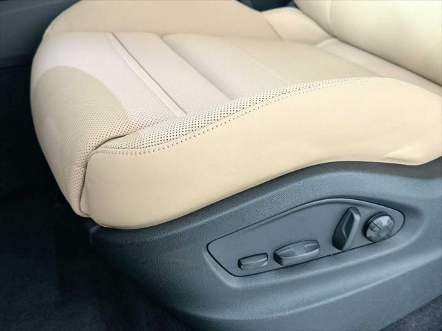 2024 Porsche Cayenne Unknown