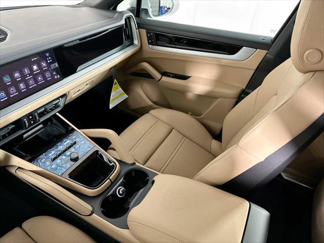 2024 Porsche Cayenne Unknown