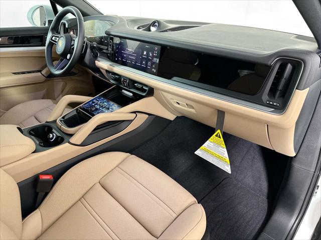 2024 Porsche Cayenne Unknown