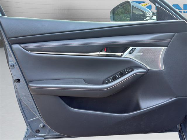 2023 Mazda Mazda3 2.5 S Carbon Edition