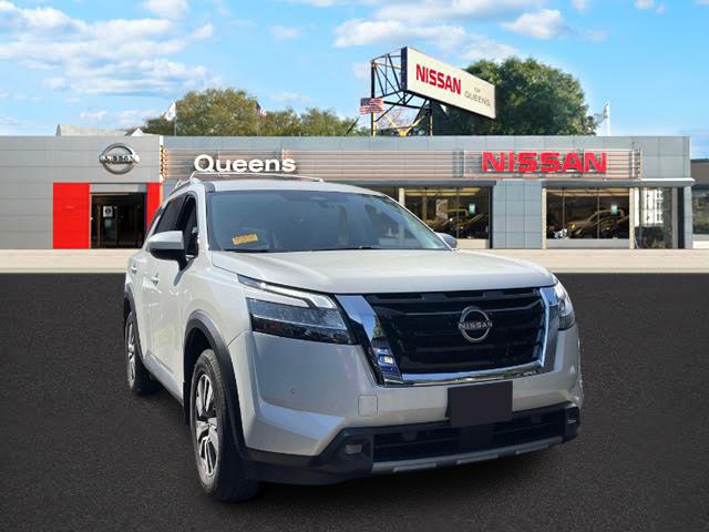 2022 Nissan Pathfinder SL 4WD [4]