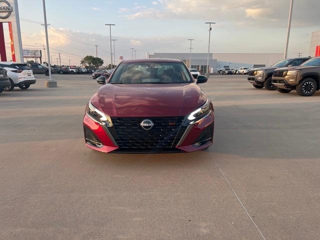2024 Nissan Altima SR FWD