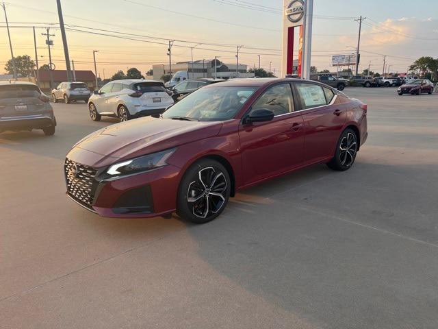 2024 Nissan Altima SR FWD
