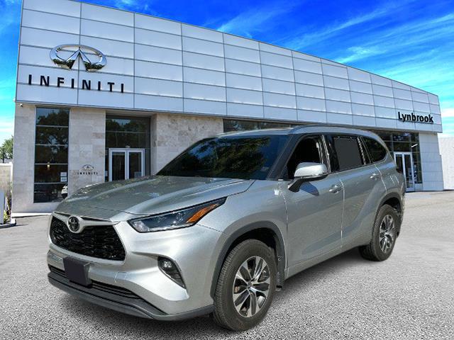 2021 Toyota Highlander XLE [14]
