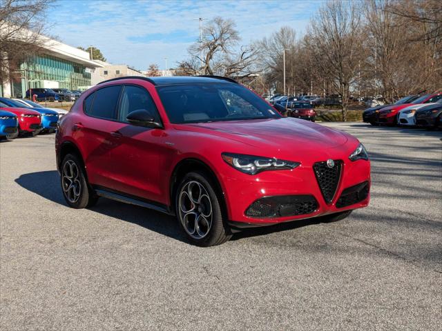 2024 Alfa Romeo Stelvio STELVIO VELOCE AWD