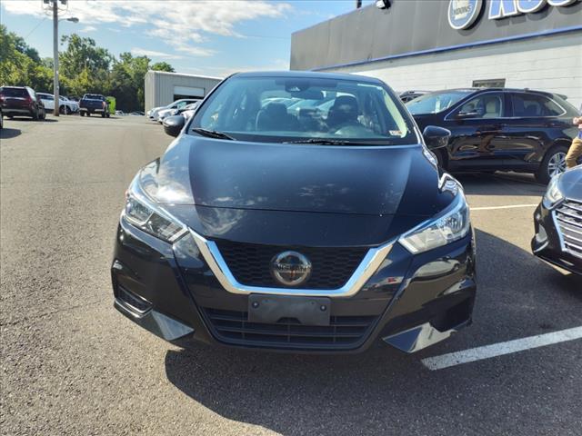 2020 Nissan Versa SV Xtronic CVT