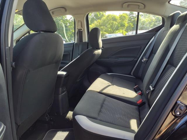 2020 Nissan Versa SV Xtronic CVT