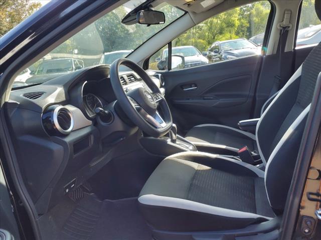 2020 Nissan Versa SV Xtronic CVT