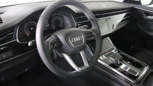 2023 Audi Q8 Premium Plus 55 TFSI quattro Tiptronic