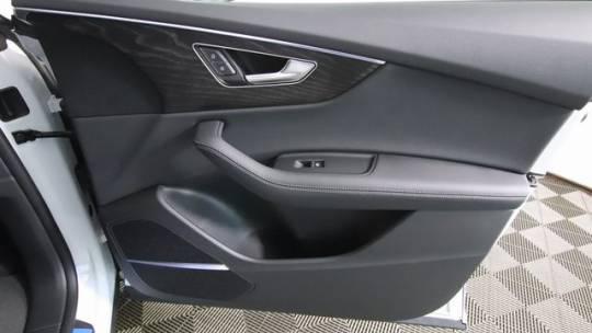 2023 Audi Q8 Premium Plus 55 TFSI quattro Tiptronic
