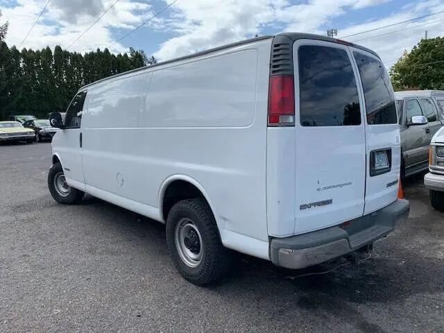 1999 Chevrolet Express Base