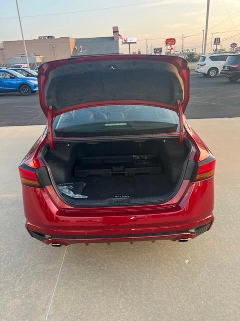 2024 Nissan Altima SL FWD