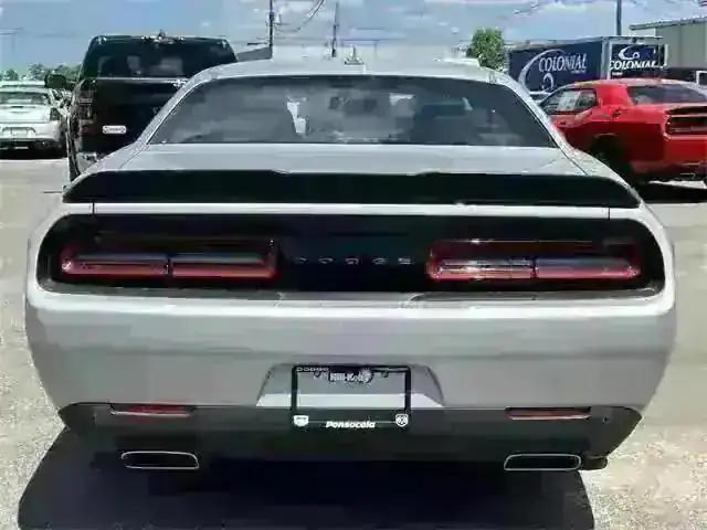 2023 Dodge Challenger CHALLENGER R/T