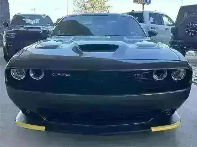 2023 Dodge Challenger CHALLENGER R/T SCAT PACK